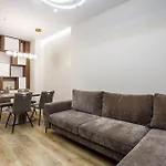 Apartment Rainbow Arkadia *